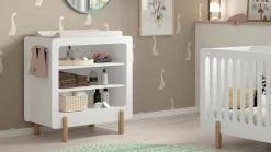 Babyledikant Smile met verzorgingstafel