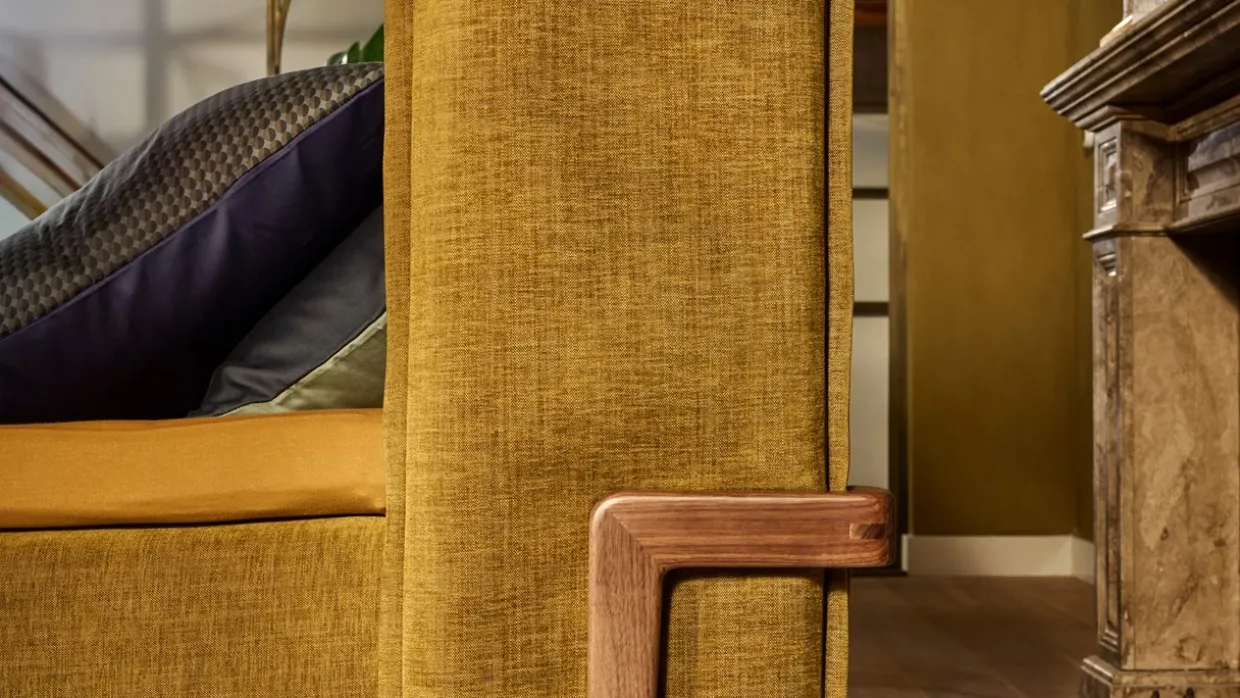 Bed Element Vivid met gestoffeerde matrassen en Cool Motion topper