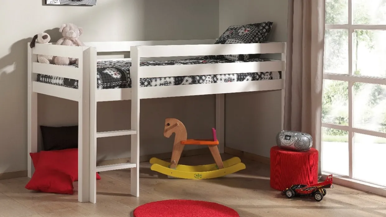 Halfhoogslaper Pino met commode 4 laden, commode 2 deuren, hangtablet en bureau
