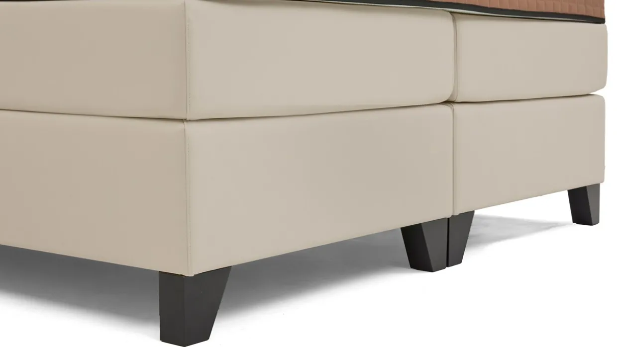 Hotelboxspring Essential met topper Comfort